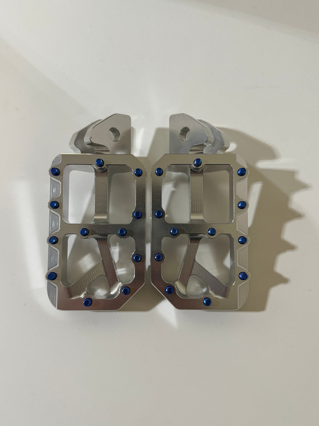 Mxp foot pegs