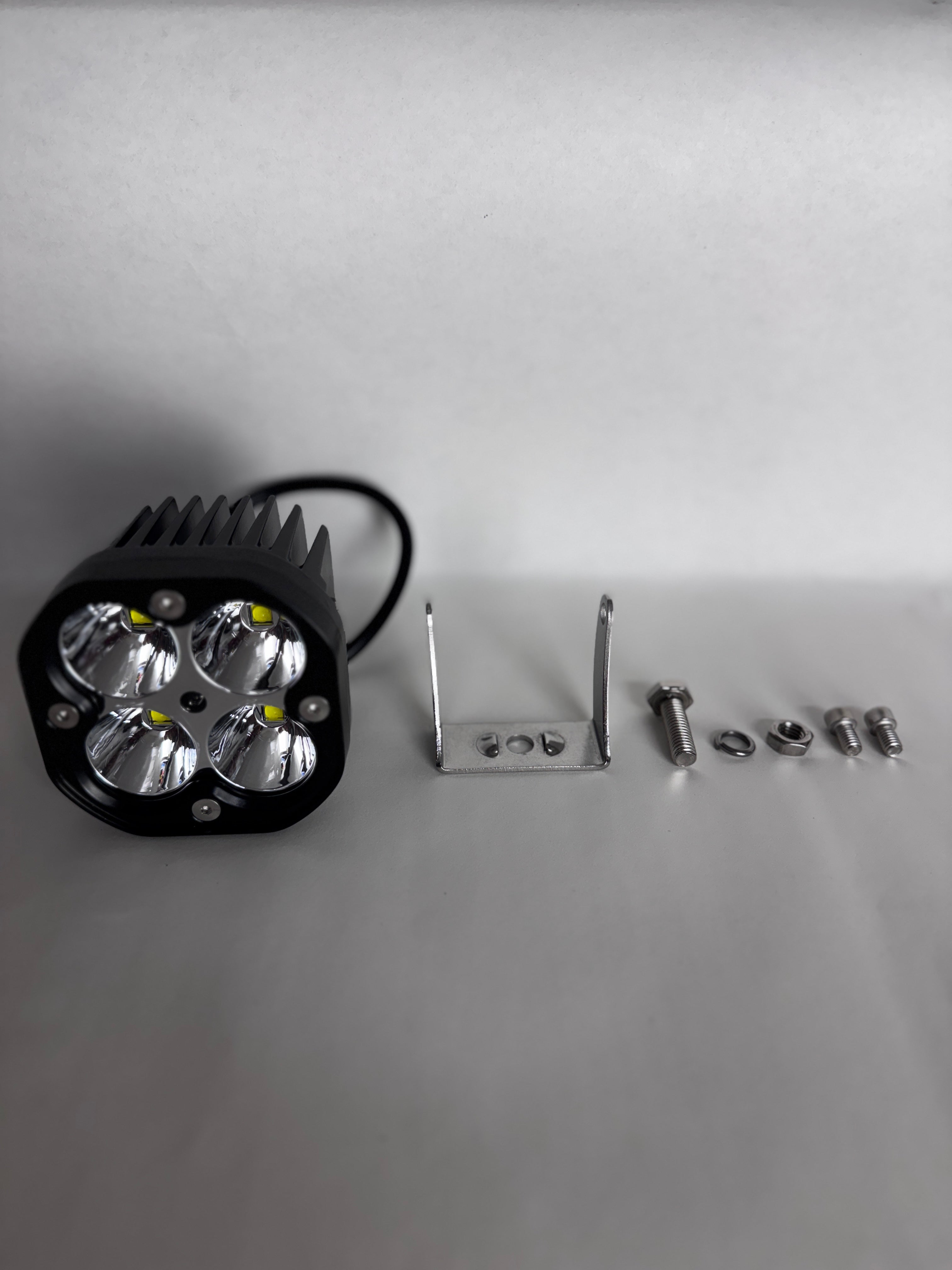 Ultra bee baja light