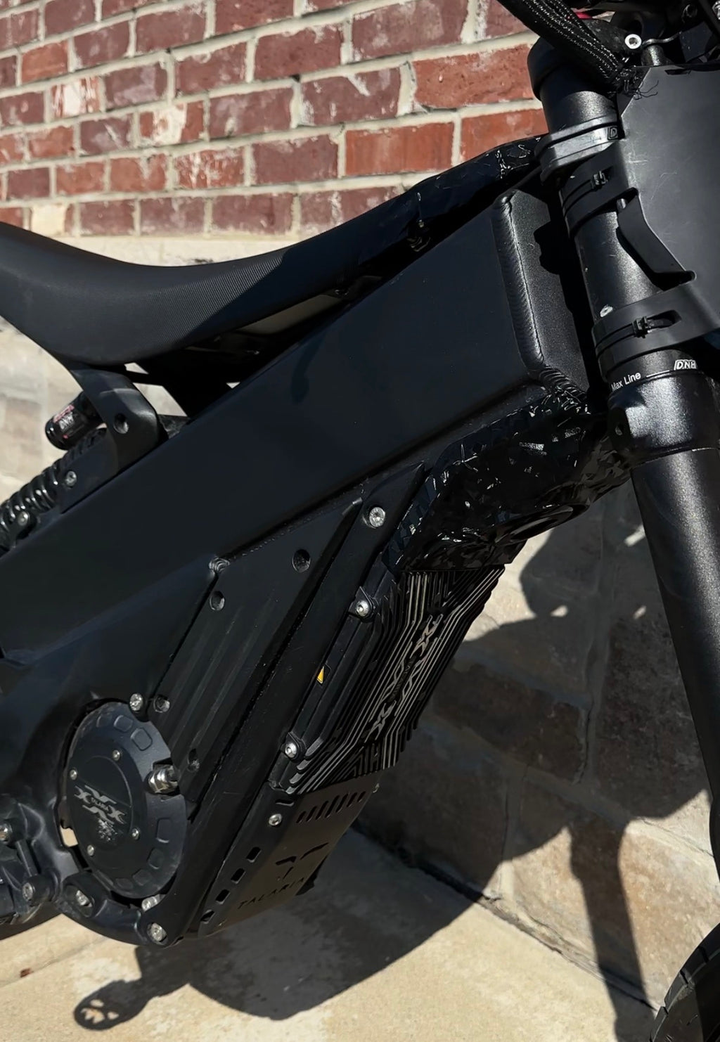 DIY Talaria XXX Forged Carbon Wrap Kit