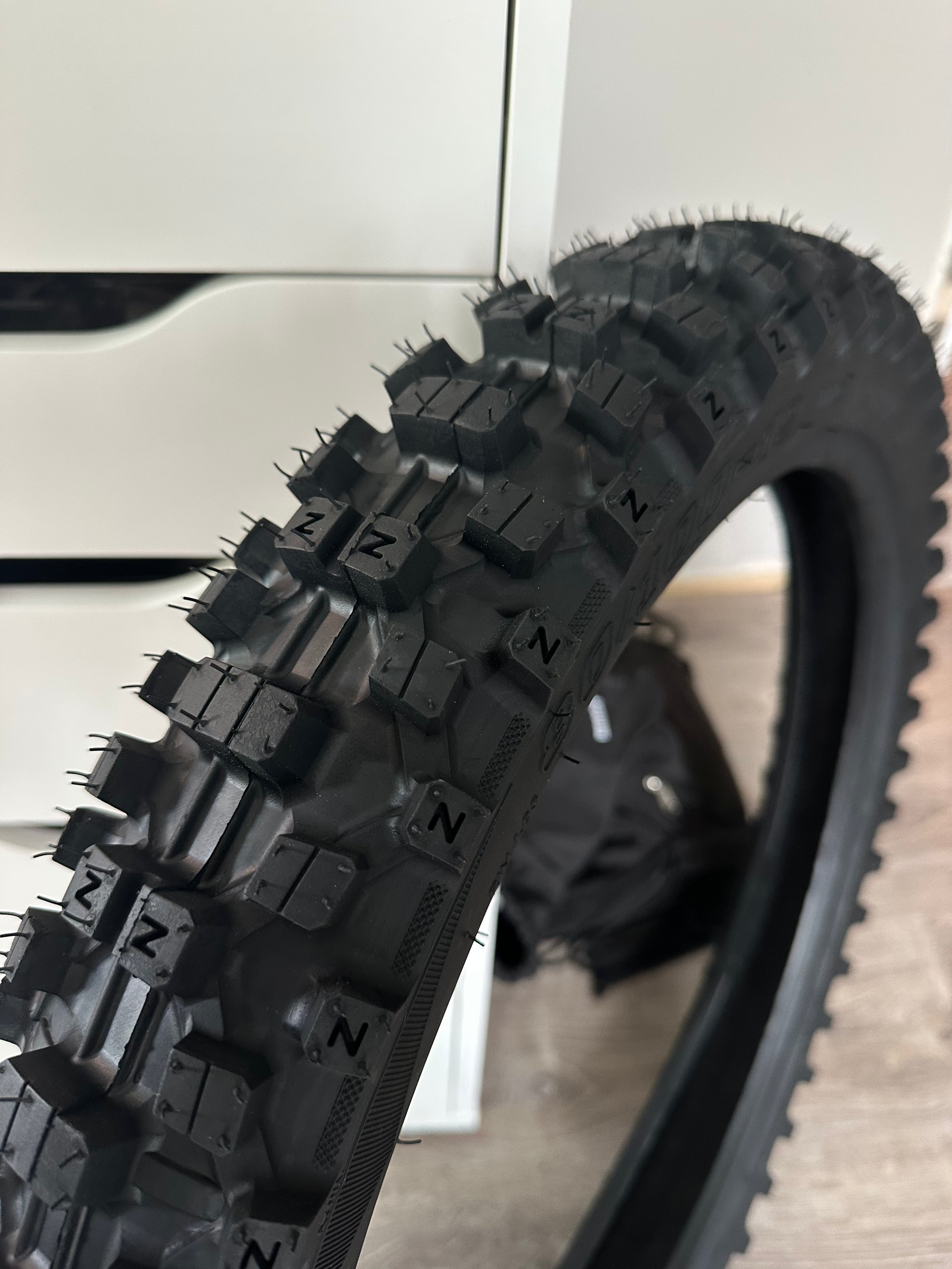 Altis Sigma 19in Rear Tire