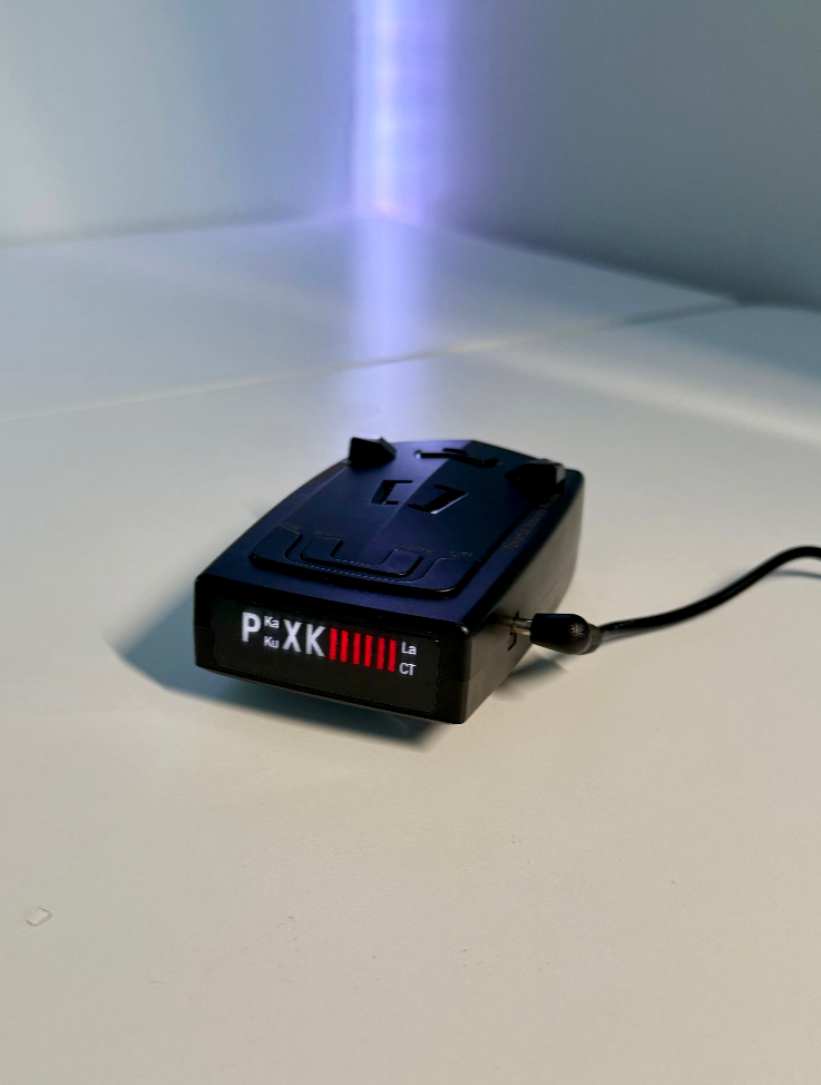 Radar Detector + Class 2 Sticker