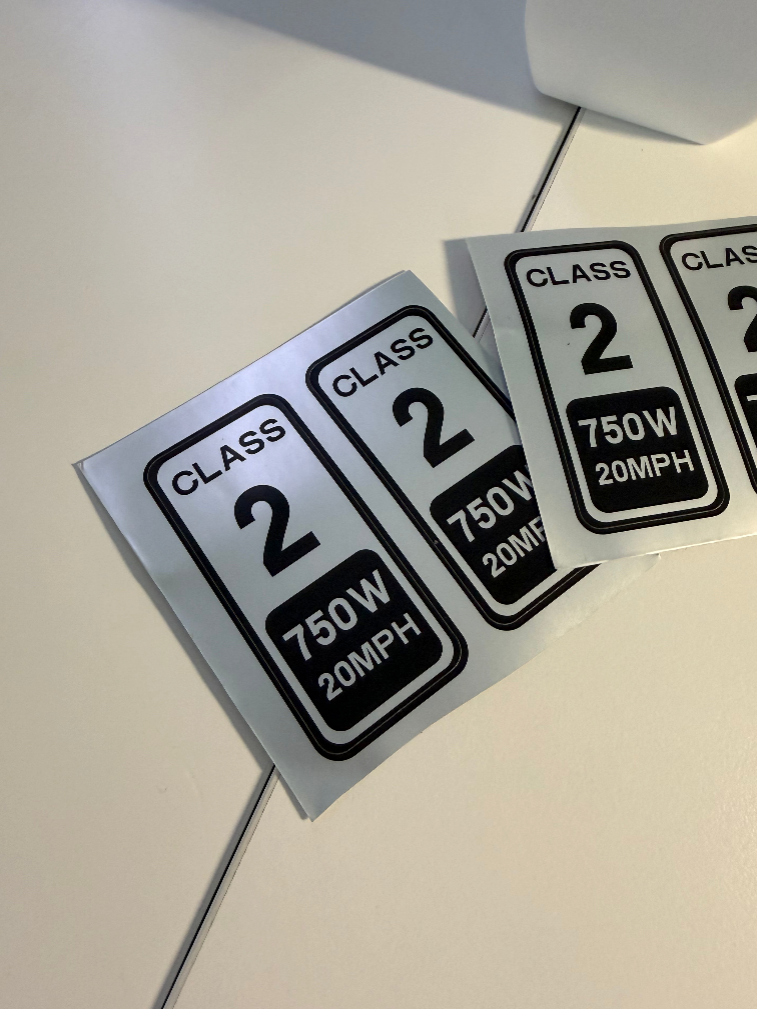 Radar Detector + Class 2 Sticker