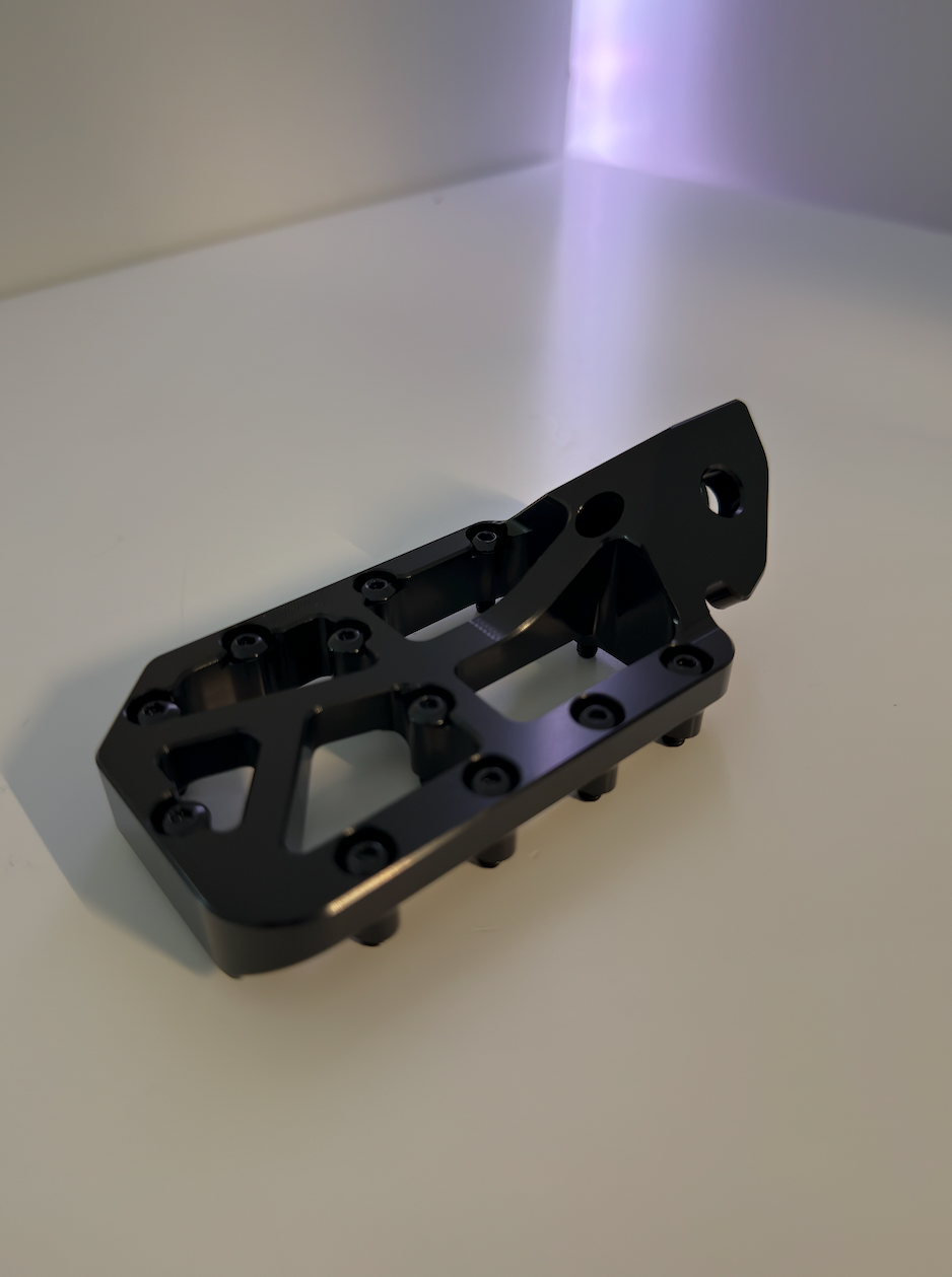 Black E-Moto Pegs