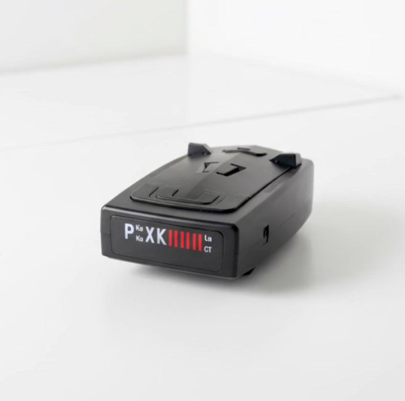 Radar Detector + Class 2 Sticker